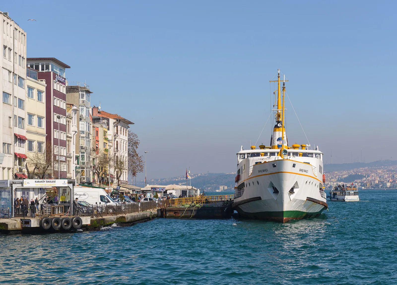 Karaköy İskelesi, Beyoğlu, İstanbul — photo