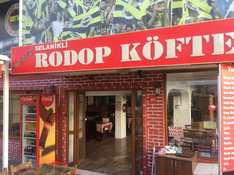 Selanik Rodop Köfte, Kadıköy, İstanbul — Restoran
