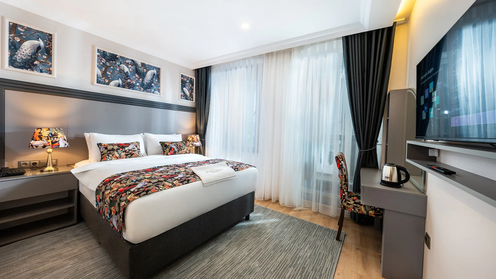 Bond Hotel İstanbul, Beyoğlu, İstanbul — Otel