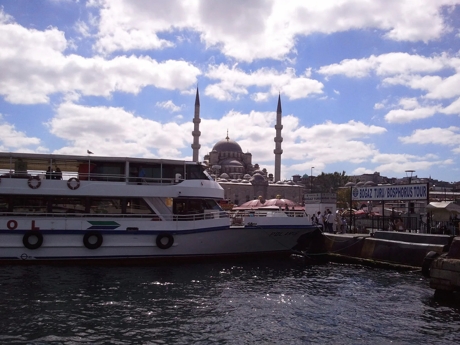 Eminönü İskelesi, Beyoğlu, İstanbul — photo