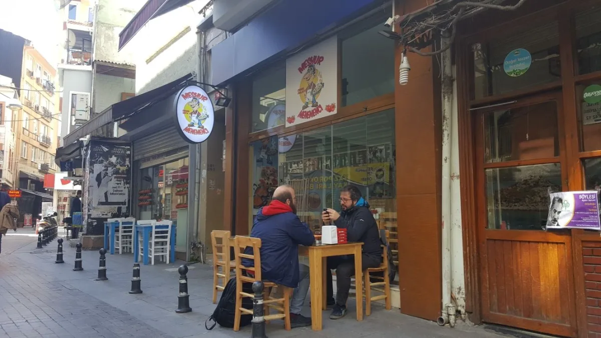 Meşhur Menemenci Cemal Polat, Kadıköy, İstanbul — Restoran