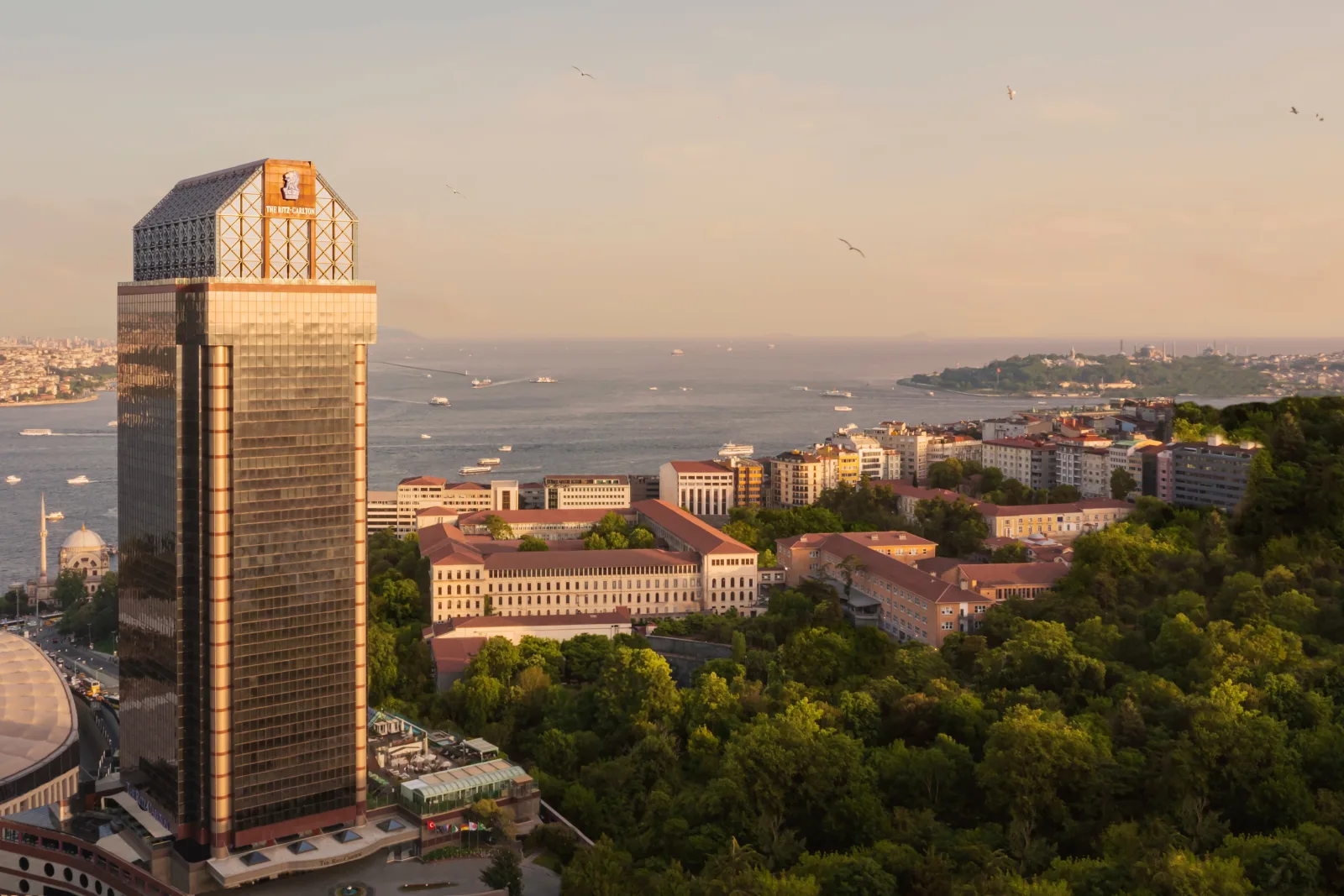 The Ritz-Carlton, İstanbul, Şişli, İstanbul — Otel