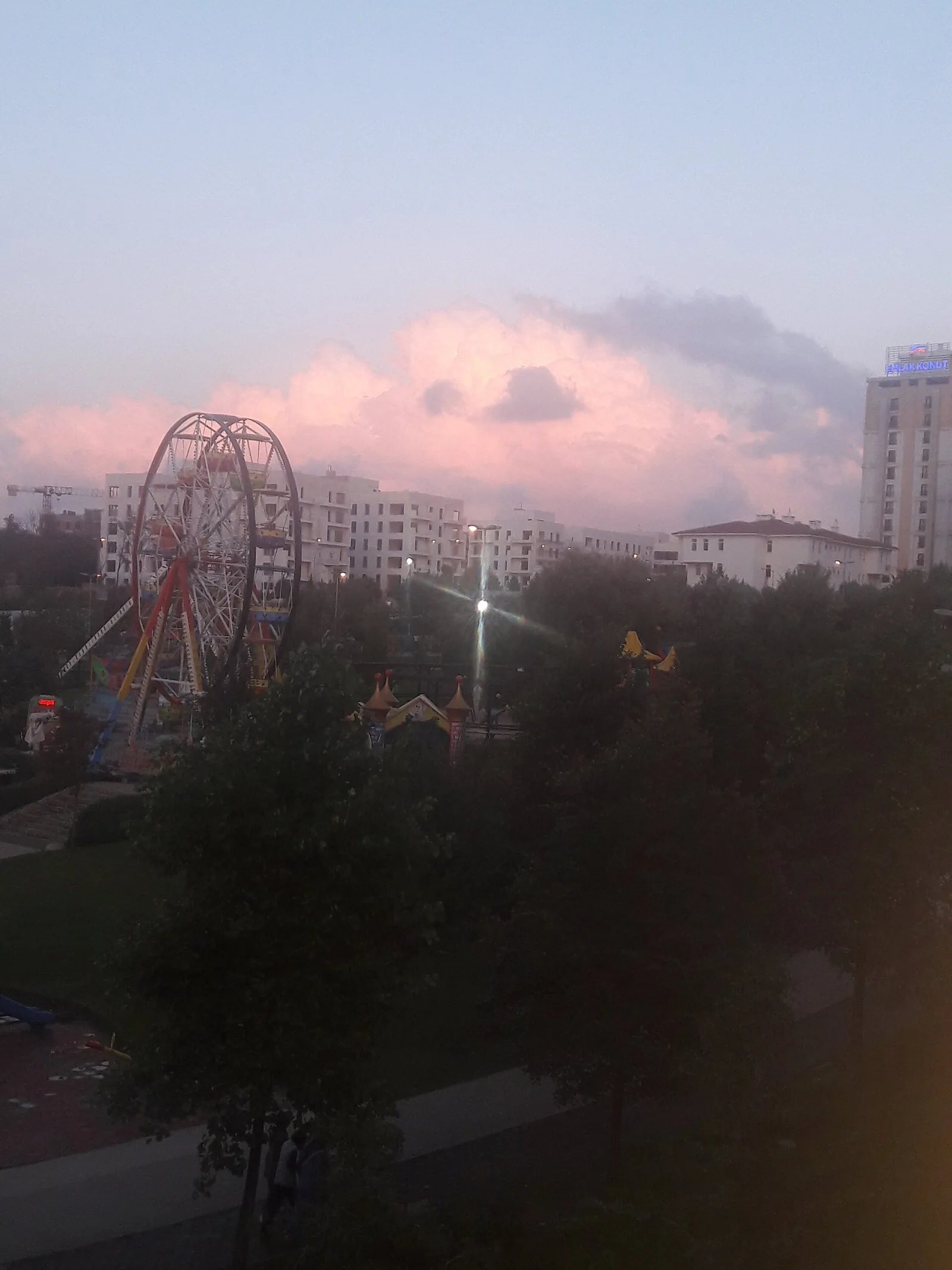 Esenler Bölge Parkı, Esenler