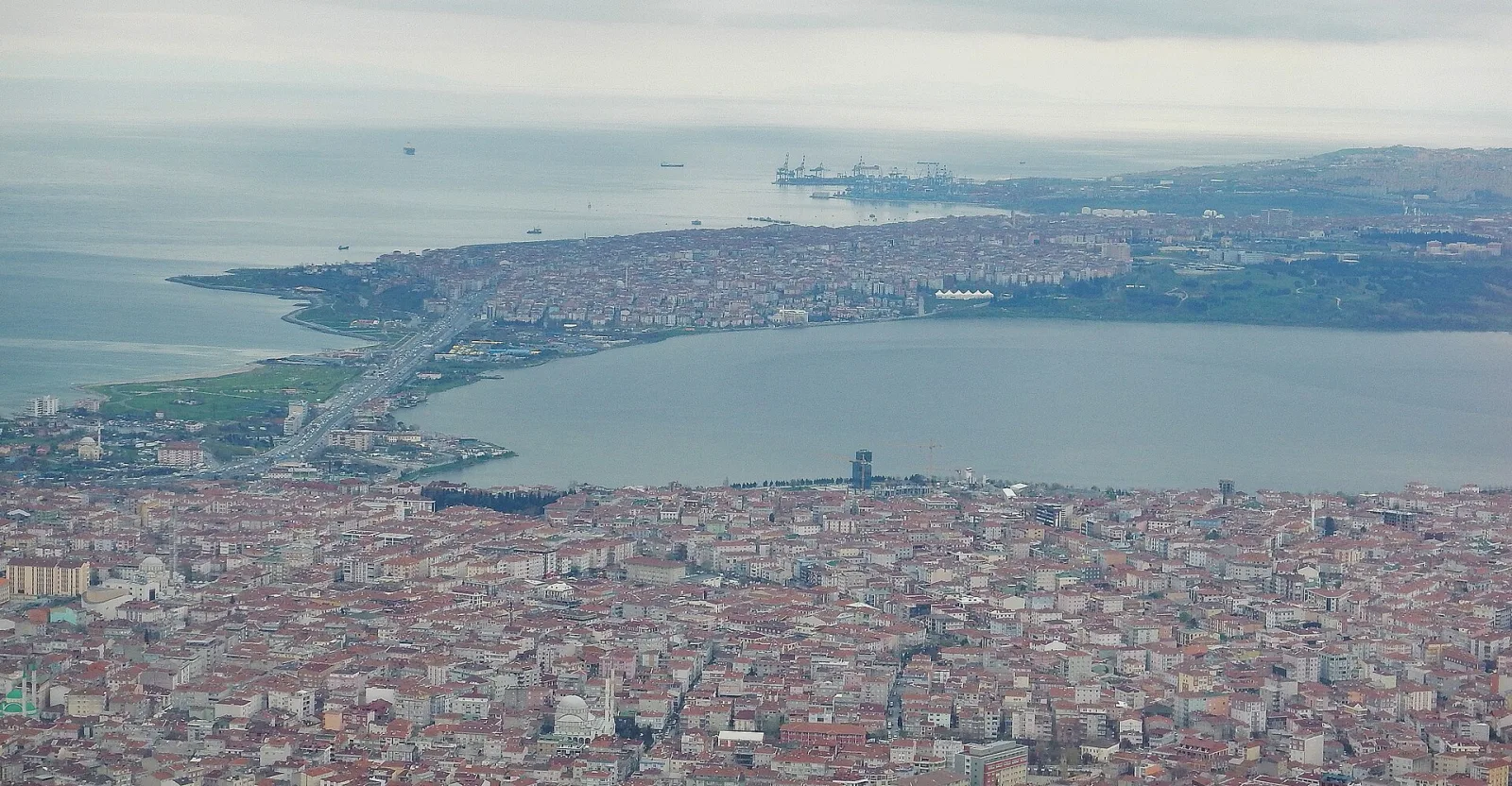Garip Dede Türbesi, Küçükçekmece, İstanbul — photo