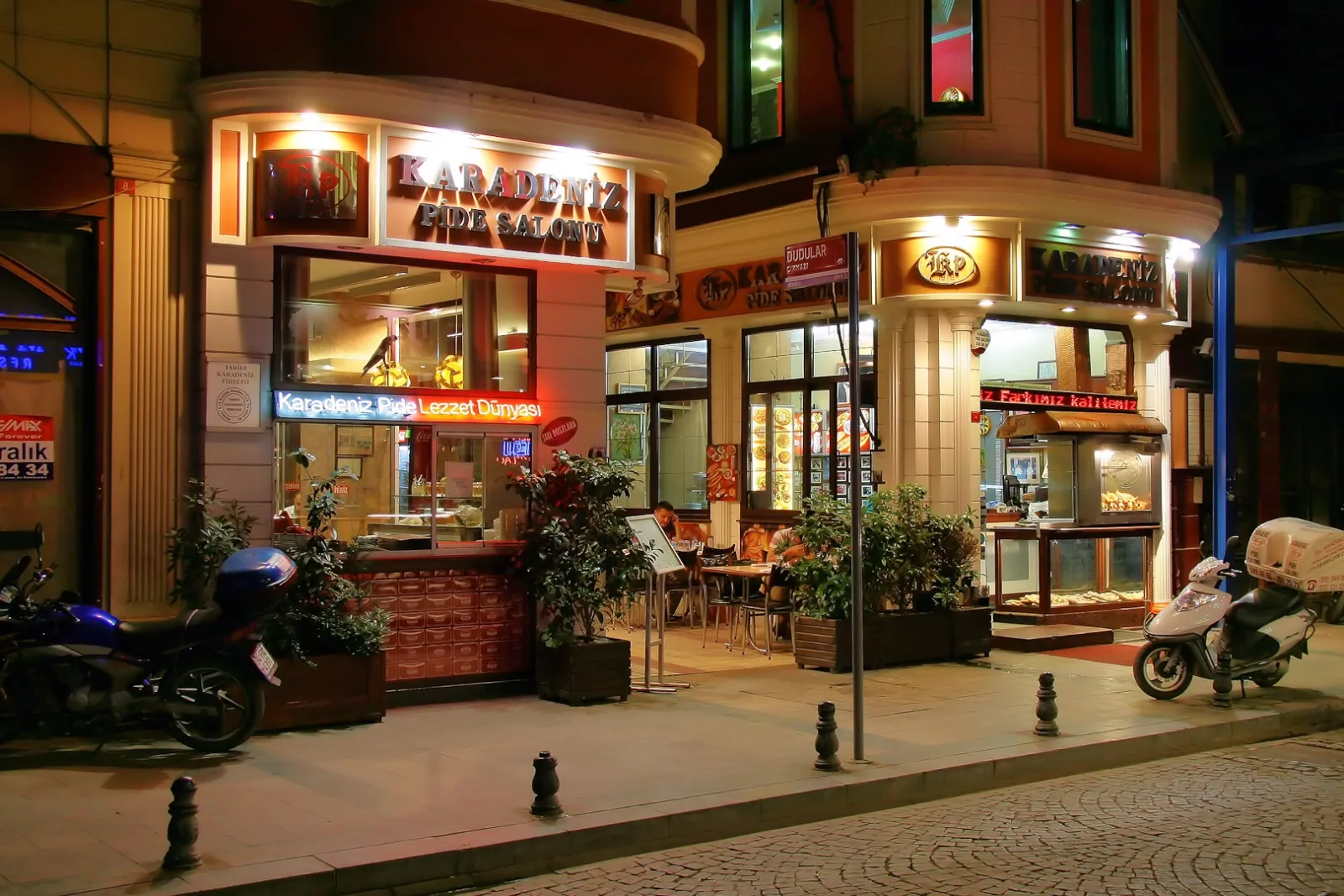 Asma alti, Beyoğlu