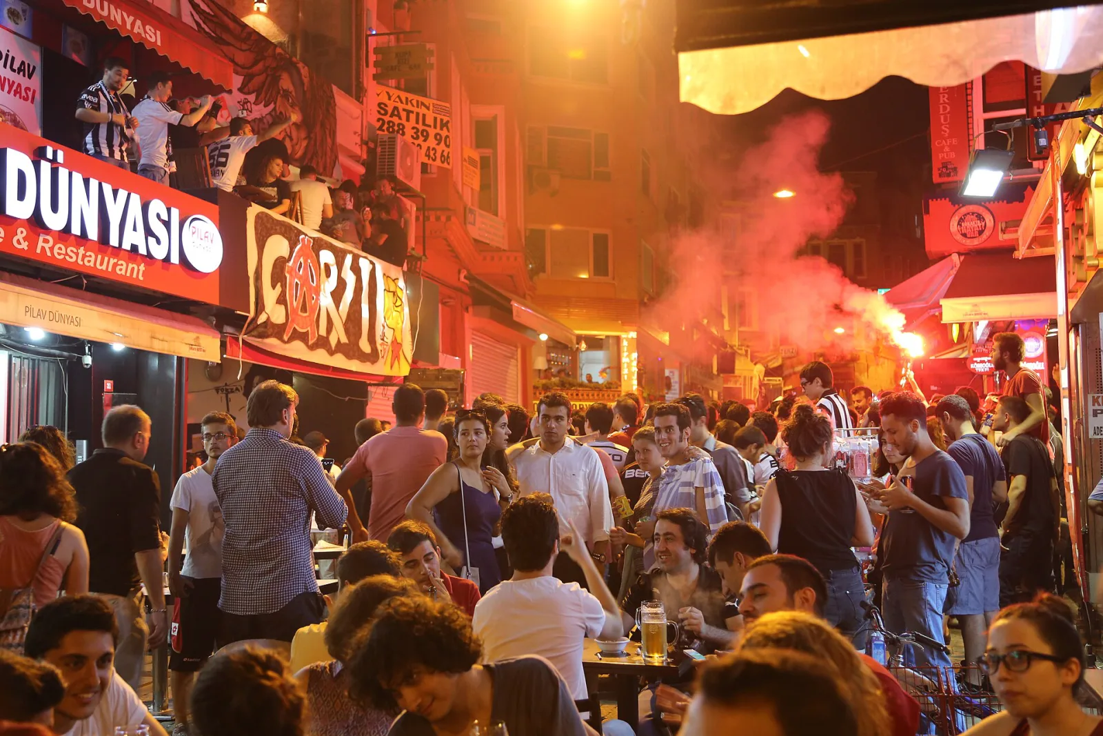 Büyük Beşiktaş Çarşısı, Beşiktaş, İstanbul — Çarşı
