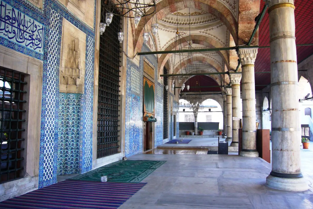 Rüstem Paşa Camii, Beyoğlu, İstanbul — photo
