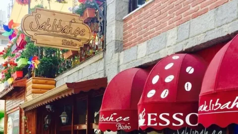 Saklıbahçe, Avcılar, İstanbul — Kafe ve Pastane