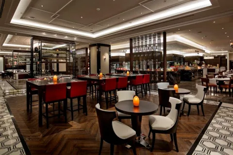 The Globe Restaurant, Şişli