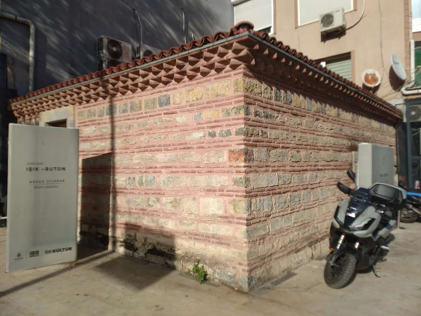 Bebek Lokal, Beşiktaş