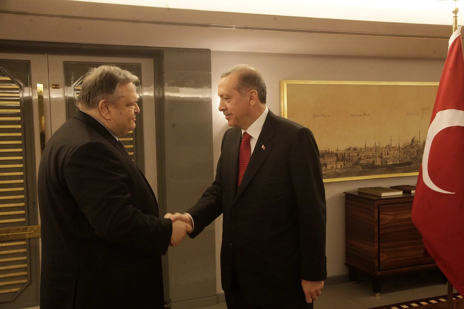 Haliç Kongre Merkezi, Eyüpsultan, İstanbul — Tarihi Yapı