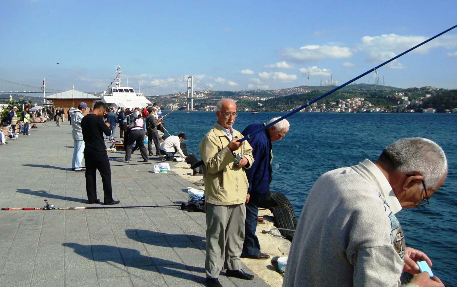Hanedan Et, Beşiktaş