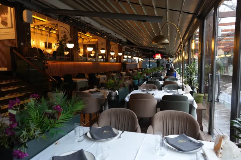 Foça Balık Restaurant, Ataşehir