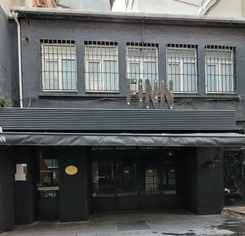 Finn, Beyoğlu