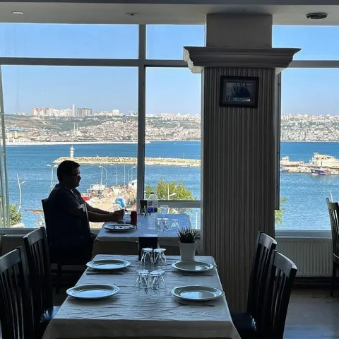 Balık Osman Restaurant, Büyükçekmece, İstanbul — Restoran