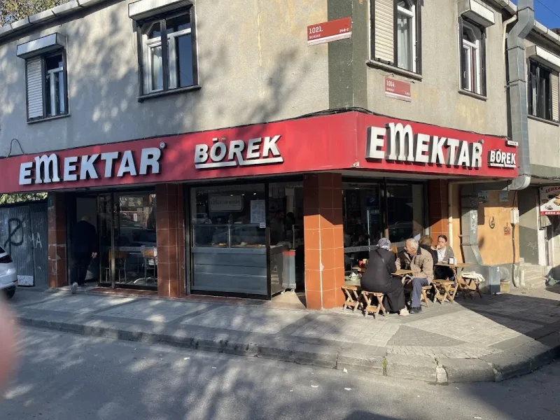 Emektar Börek, Gaziosmanpaşa, İstanbul — Kafe ve Pastane