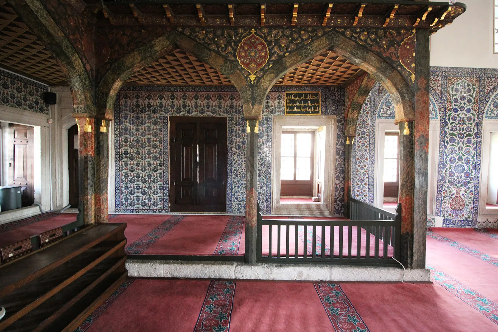 Takkeci İbrahim Ağa Külliyesi, Fatih, İstanbul — Cami