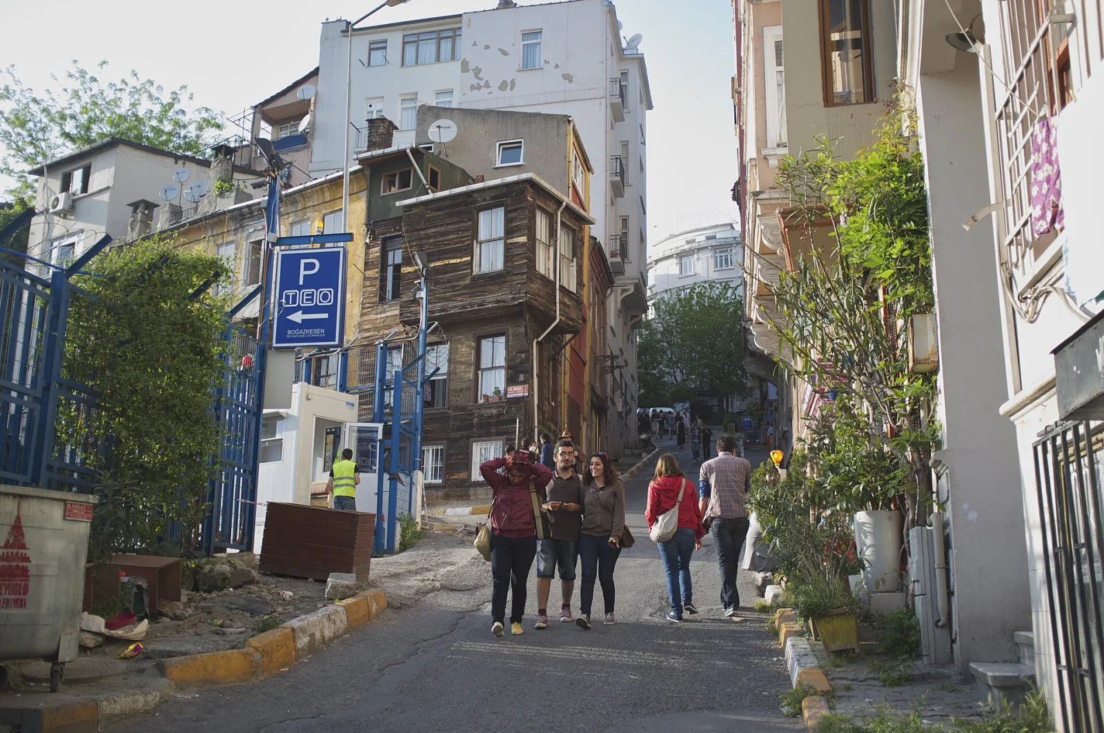 Sen Piyer Hanı, Beyoğlu