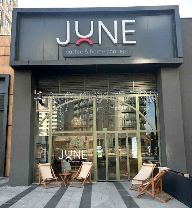 June Coffee & Home Concept, Bağcılar