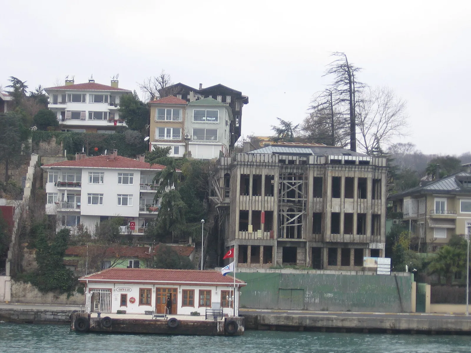 Emirgan İskelesi, Kâğıthane, İstanbul — Sahil ve Kıyı
