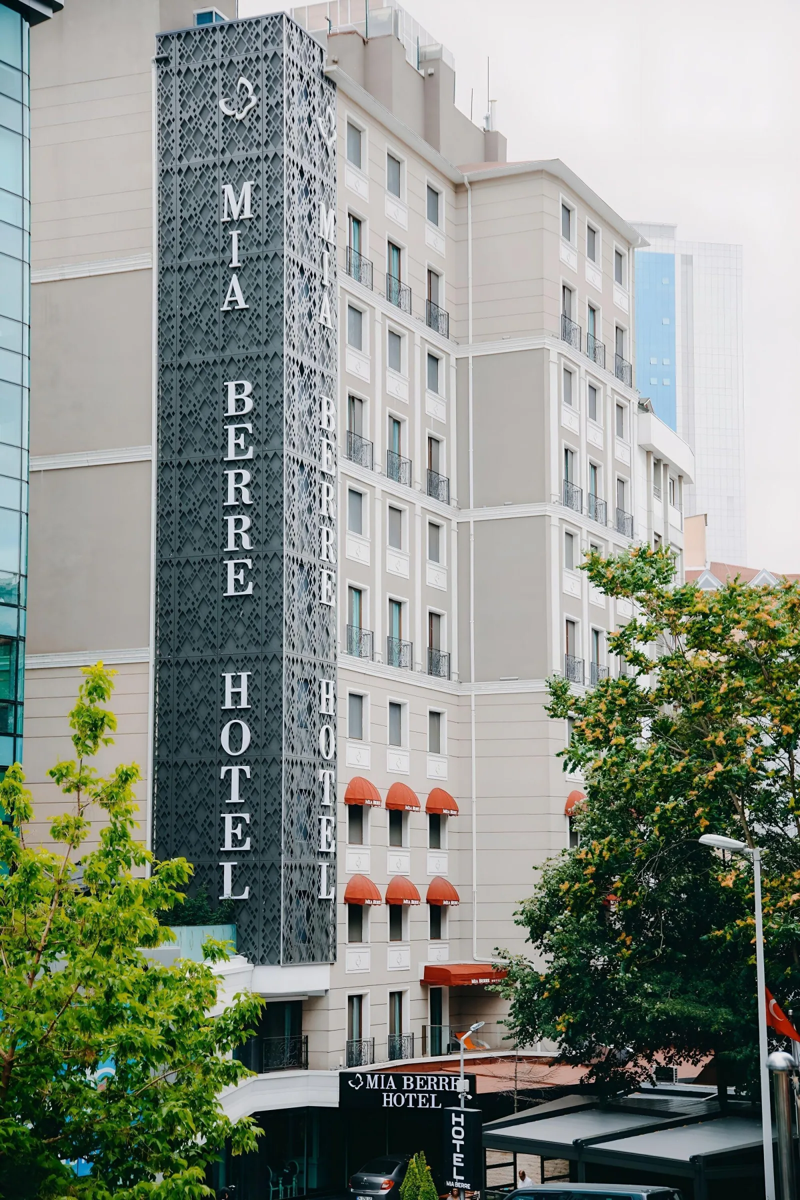 Mia Berre Hotels, Beşiktaş