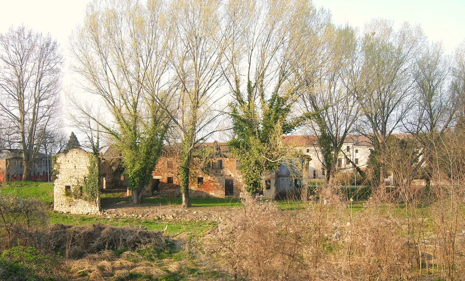 Bova, Beyoğlu, İstanbul