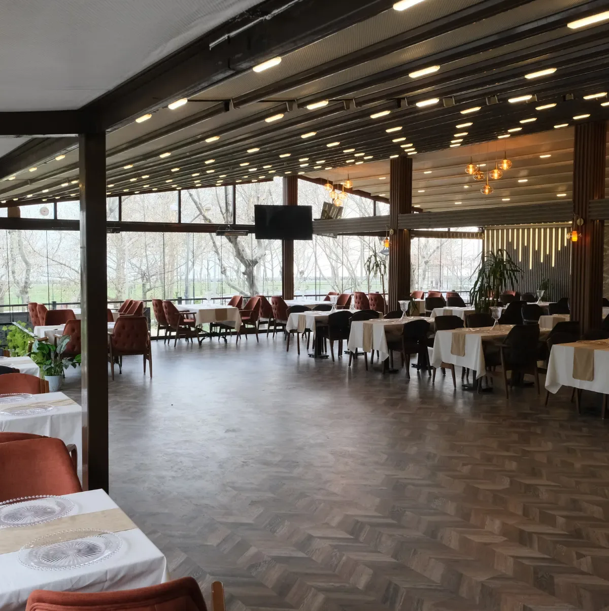 Çamlıca Cafe, Sultangazi, İstanbul — Kafe ve Pastane