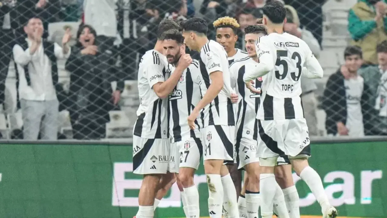 Hatay (5), Beşiktaş, İstanbul — Eğlence ve Sahne