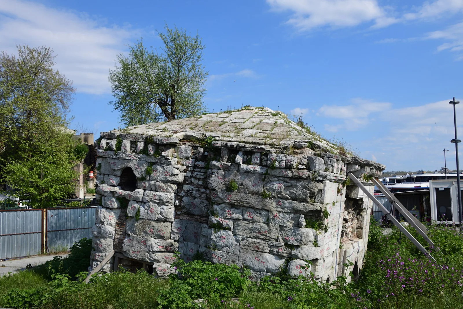 Yahya Ağa Çeşmesi, Beyoğlu