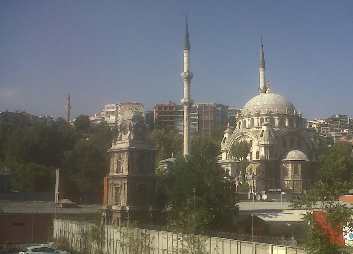 Tophane Saat Kulesi, Beyoğlu, İstanbul — Manzara Noktası