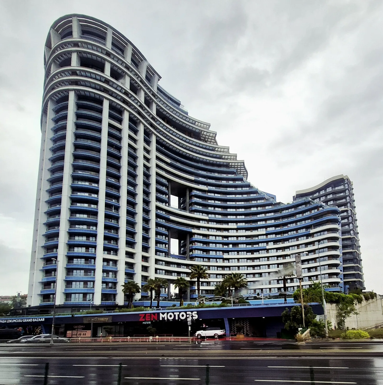 Radisson Blu, Şişli, İstanbul — Otel