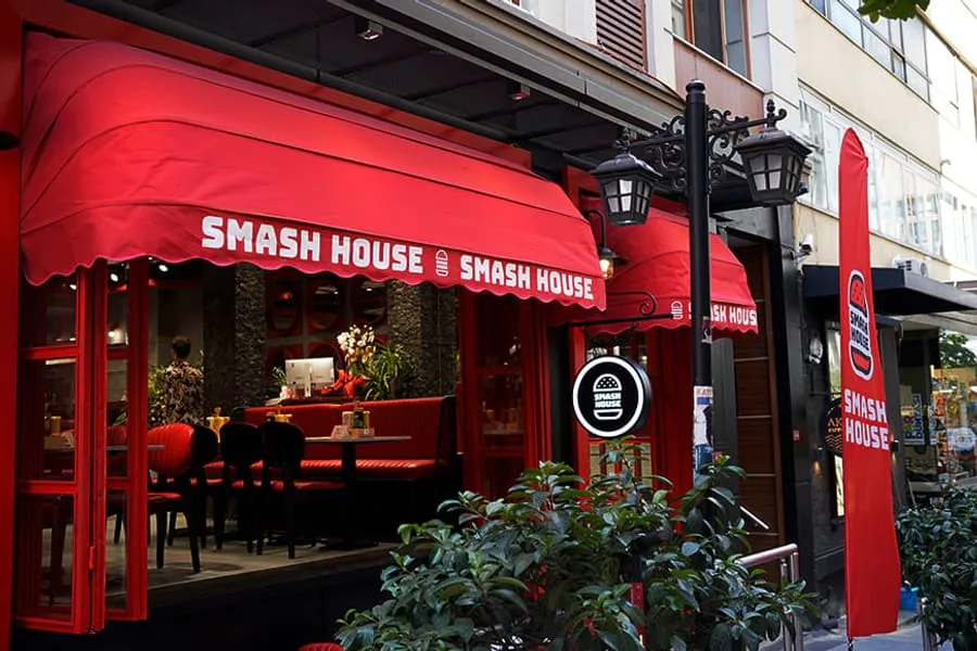 Burger Smash House, Şişli, İstanbul — Restoran