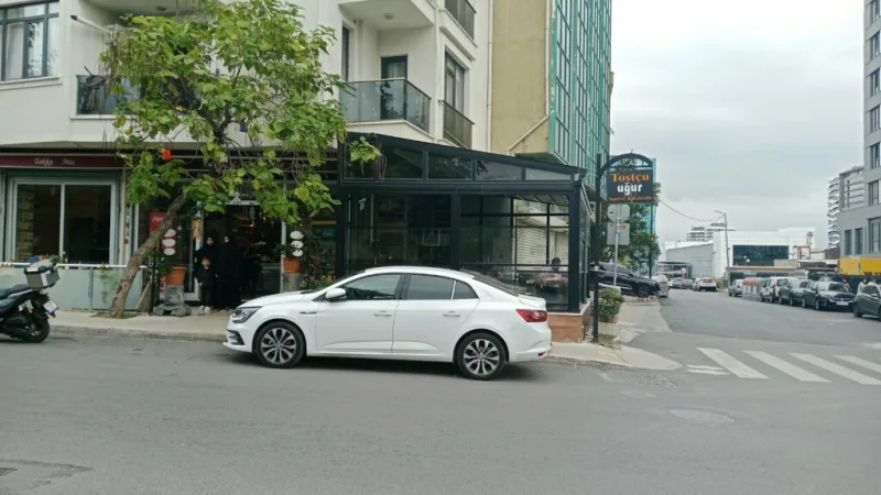 Takko Mec Cafe, Kartal