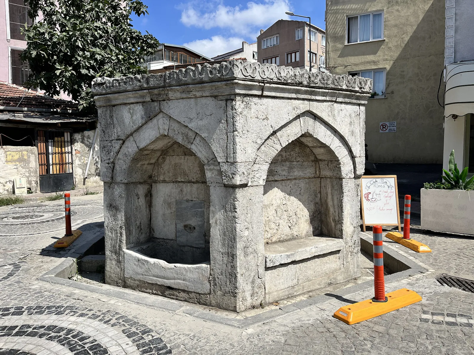 İvaz Efendi Çeşmesi, Eyüpsultan, İstanbul — photo