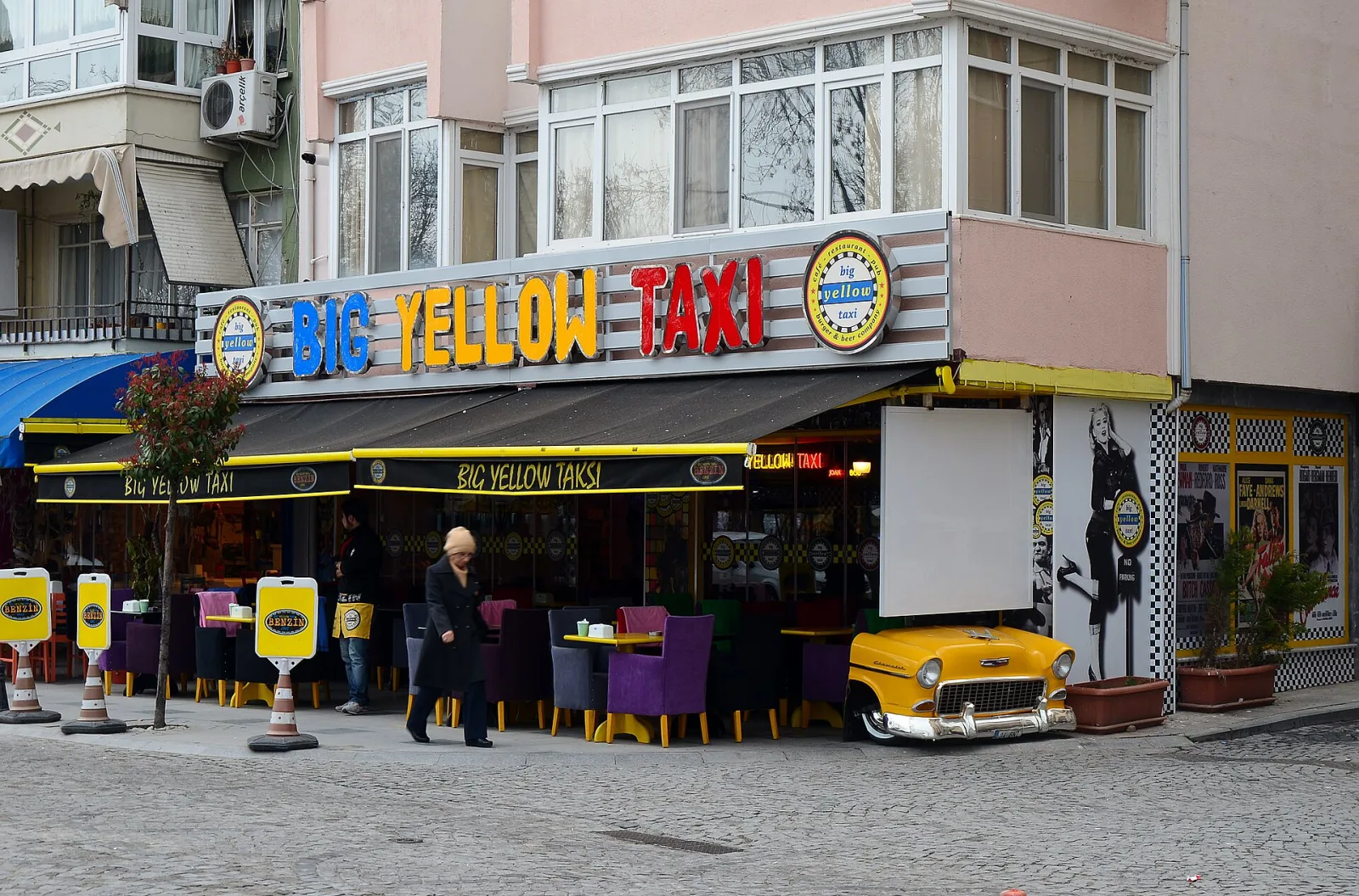 Taxi Cafe, Esenyurt