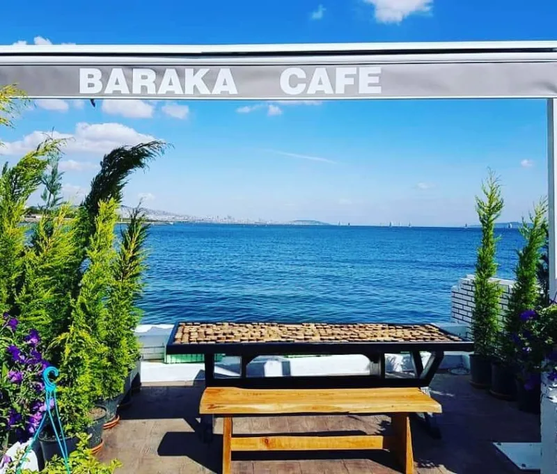 Baraka Cafe, Kadıköy