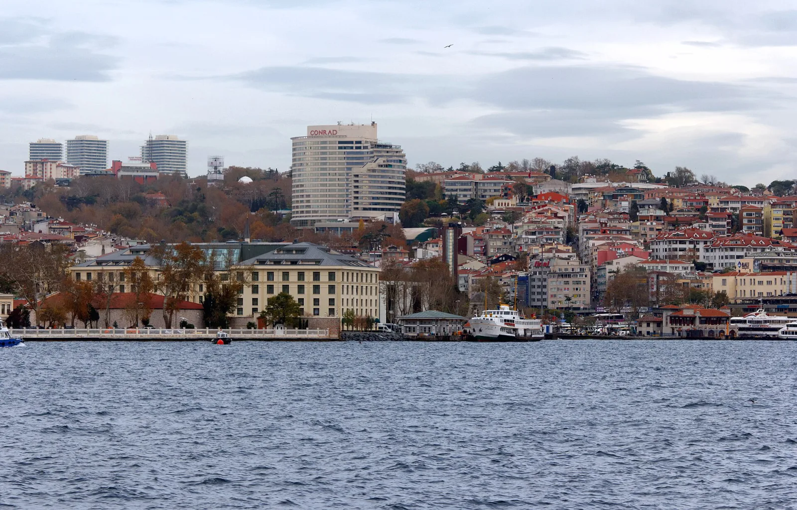 Hilton Istanbul Bosphorus, Beyoğlu, İstanbul — Otel