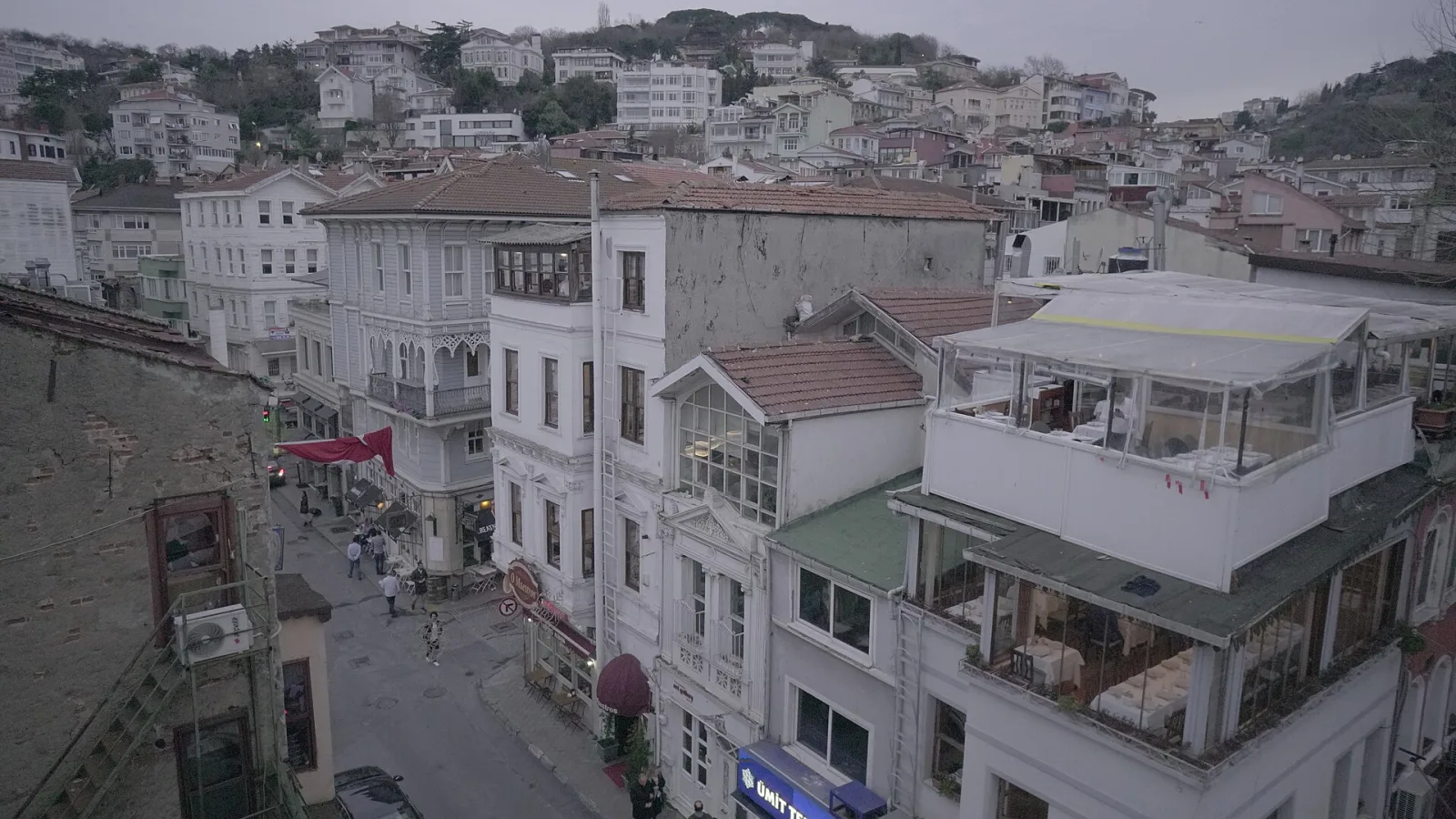 Any cafe & bar, Beşiktaş, İstanbul — Kafe ve Pastane