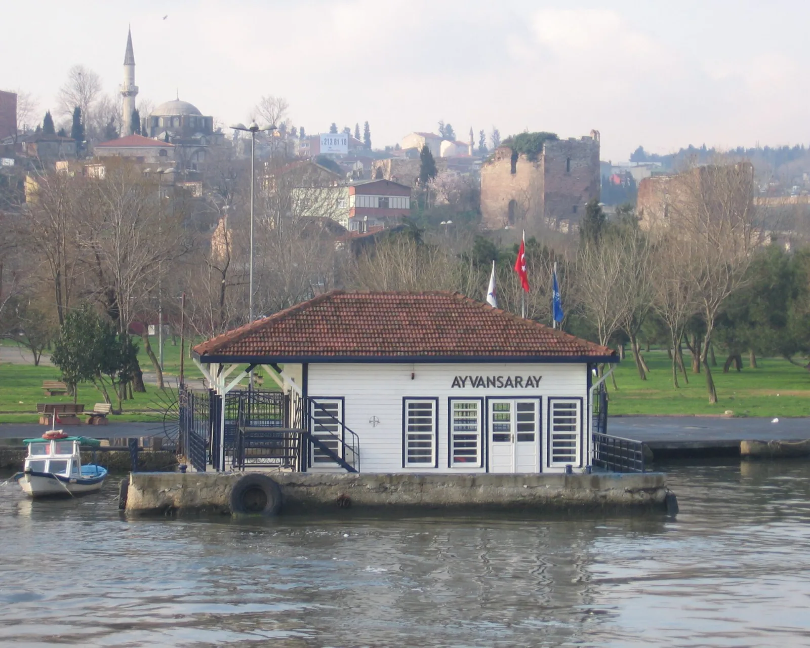 Ayvansaray İskelesi, Eyüpsultan, İstanbul — photo