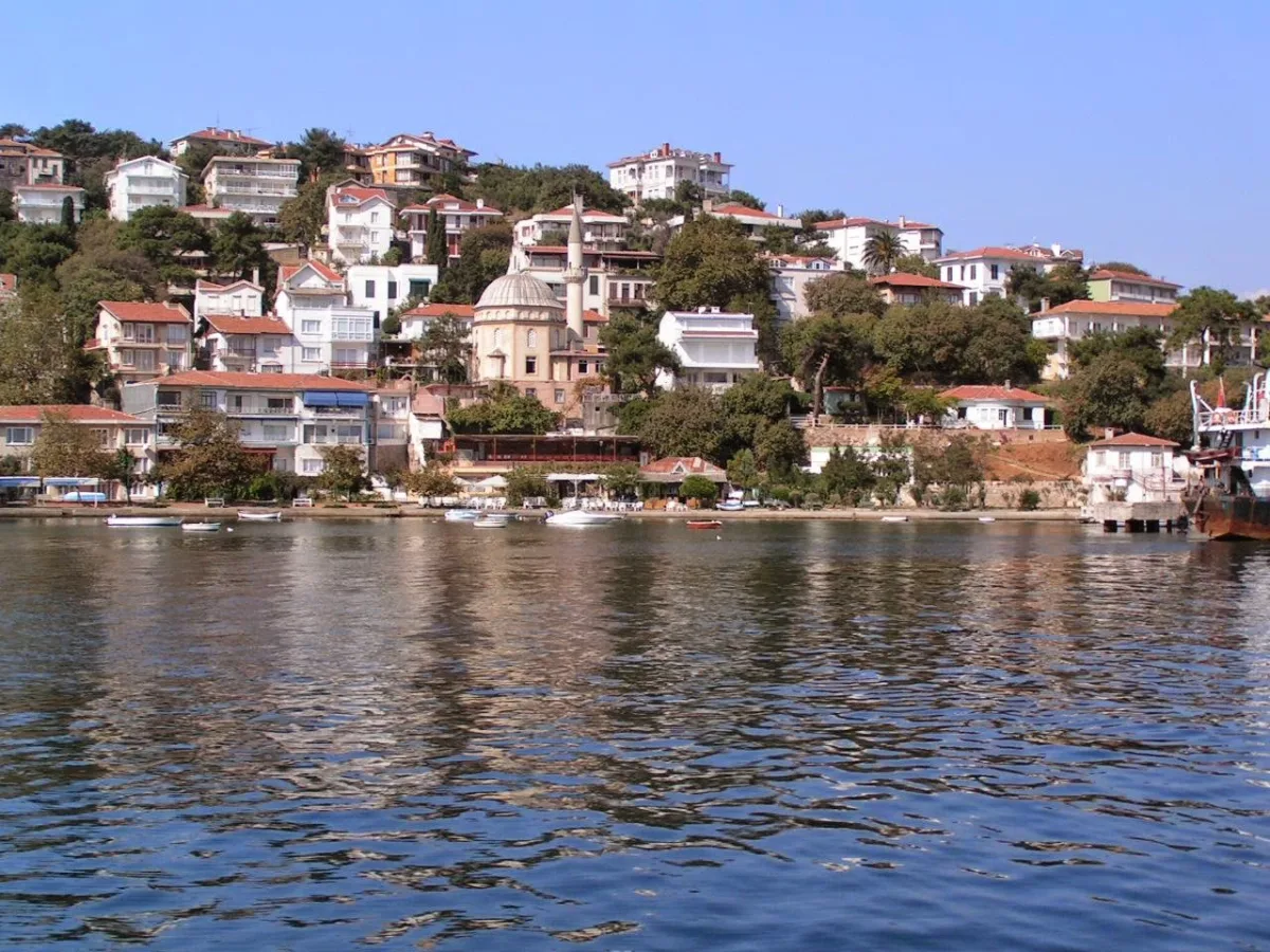 Proti, Adalar, İstanbul