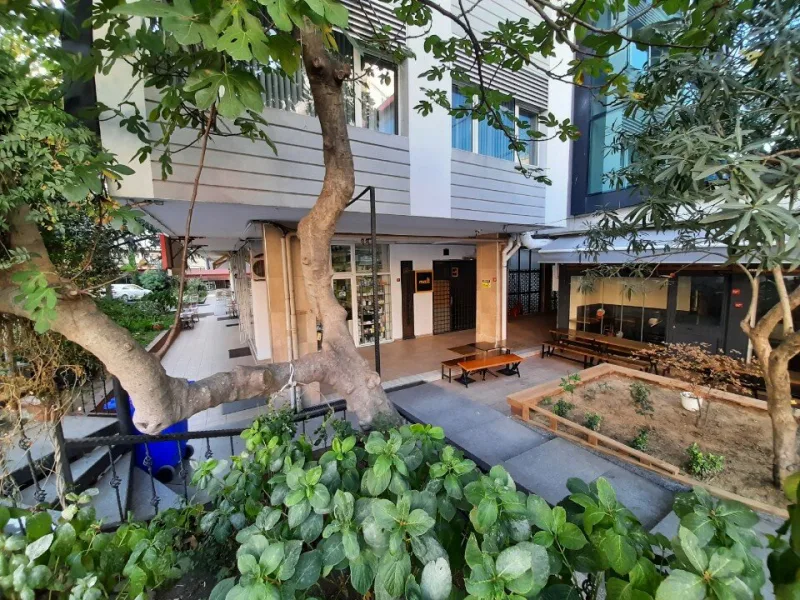Malt Bar Gayrettepe, Beşiktaş, İstanbul — Eğlence ve Sahne