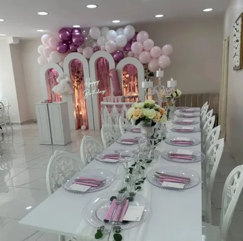 Rose, Bağcılar, İstanbul