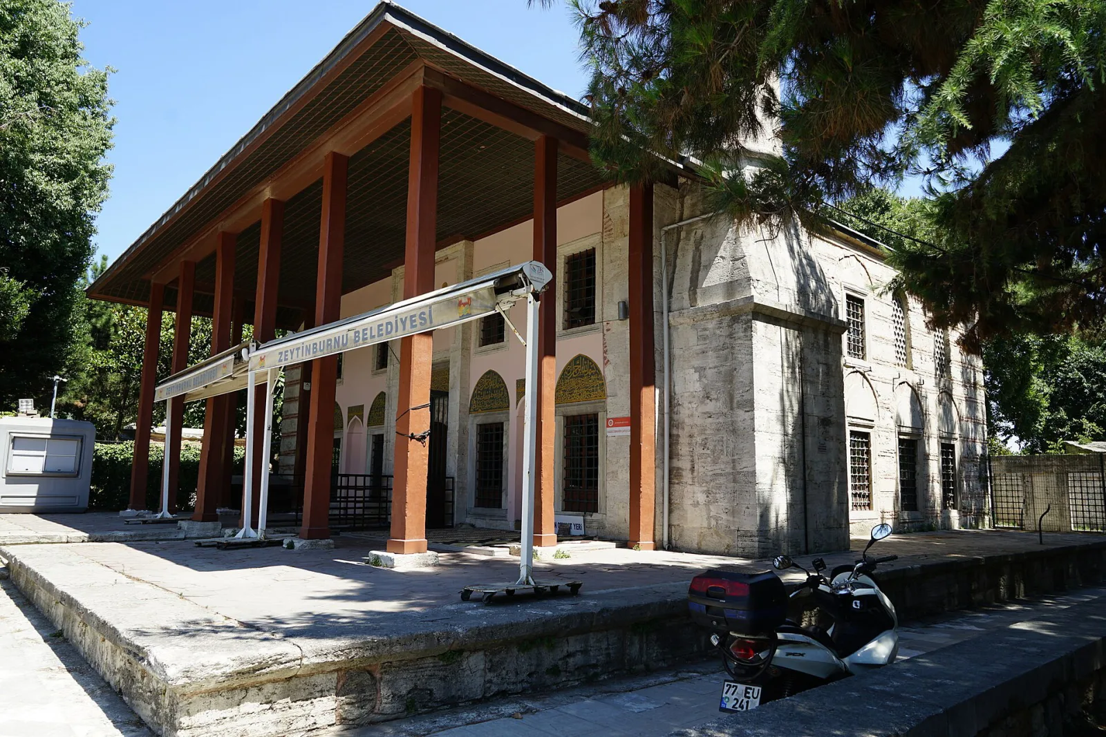 Takkeci İbrahim Ağa Külliyesi, Fatih, İstanbul — photo