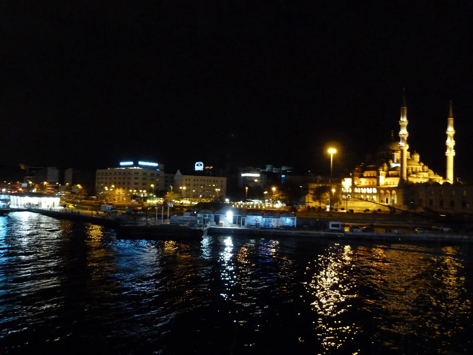 Eminönü İskelesi, Beyoğlu, İstanbul — Sahil ve Kıyı