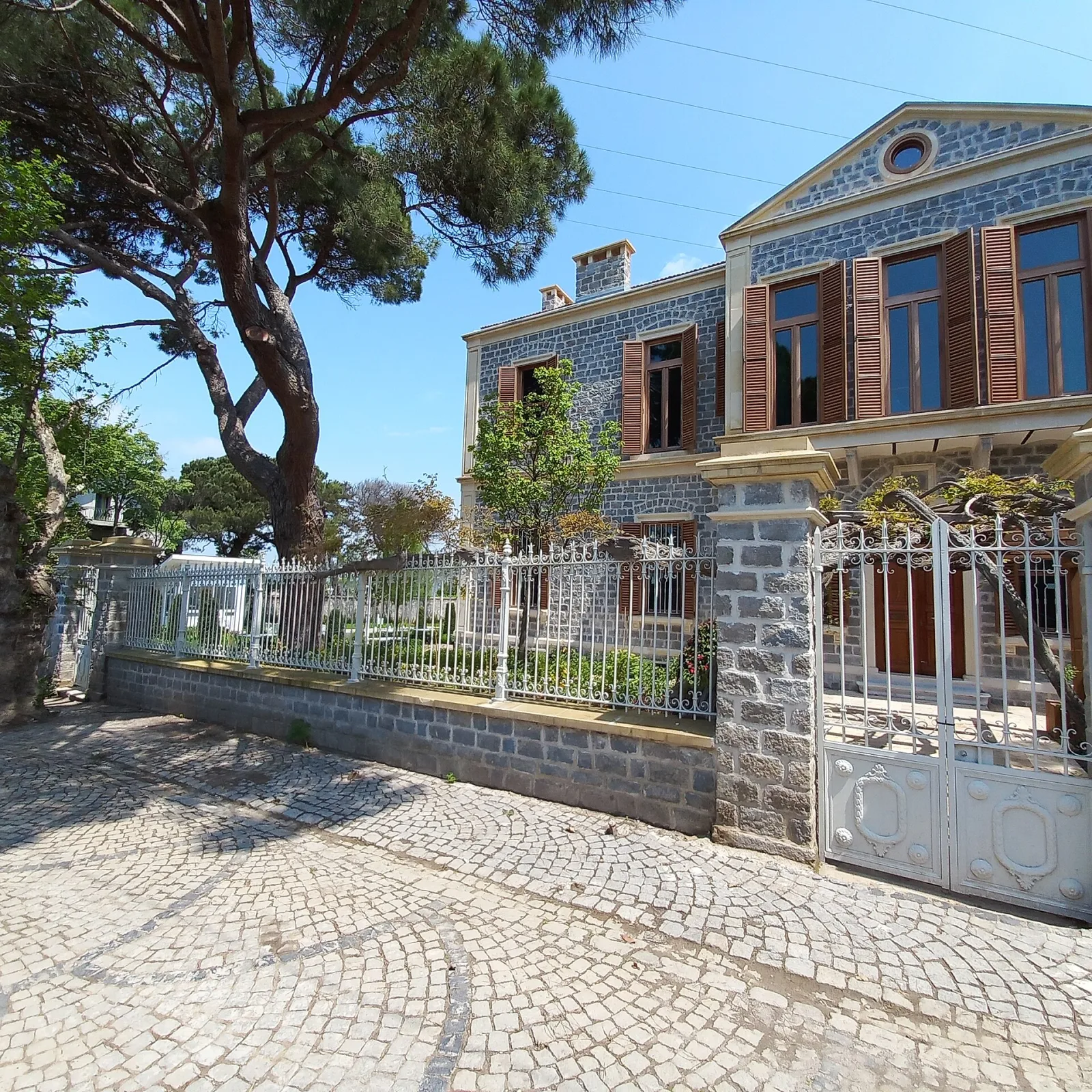 Glavany Köşkü, Beşiktaş, İstanbul — photo
