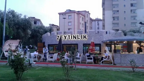 Zeytinlik Cafe, Kartal