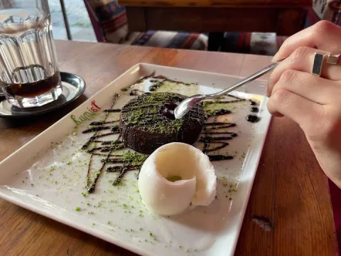 Rumist Cafe & Restaurant, Fatih, İstanbul — Kafe ve Pastane