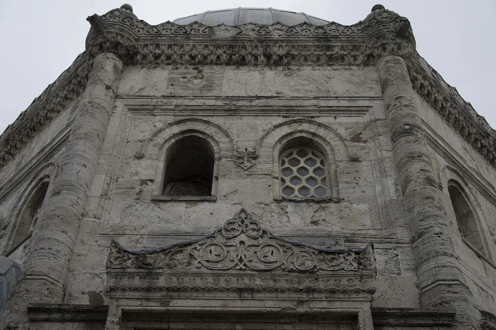 Sultan Reşad Türbesi, Eyüpsultan, İstanbul — Tarihi Yapı