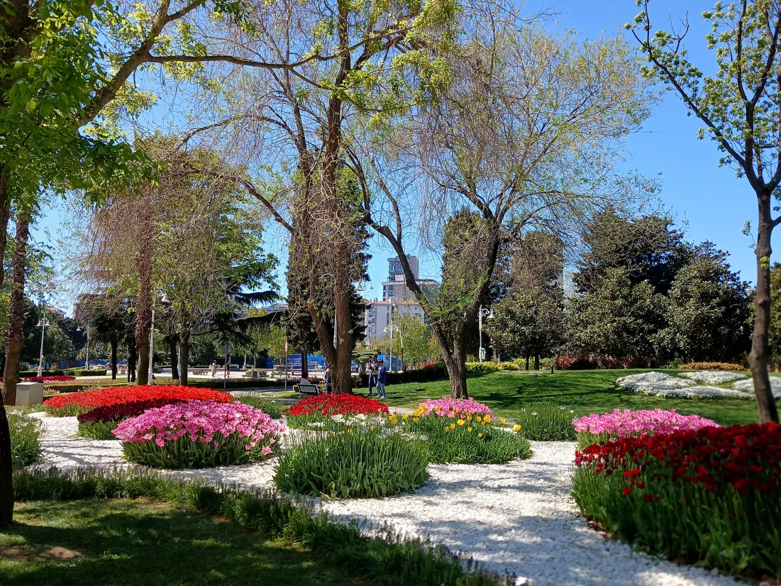 Göztepe 60. Yıl Parkı, Kadıköy, İstanbul — Park ve Doğa