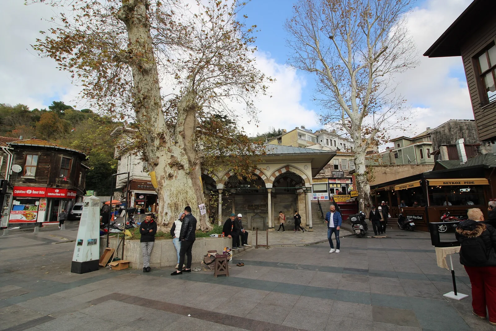 İshak Ağa Çeşmesi, Sarıyer, İstanbul — Tarihi Yapı
